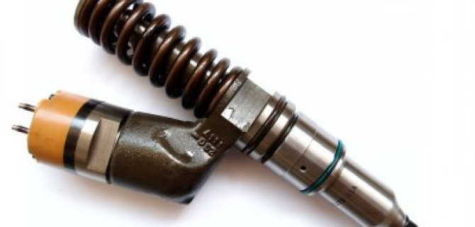 Почему автомобиль дергается при нажатии педали газа – три случая