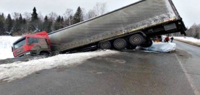 В России разрешили ездить зимой на летних шинах