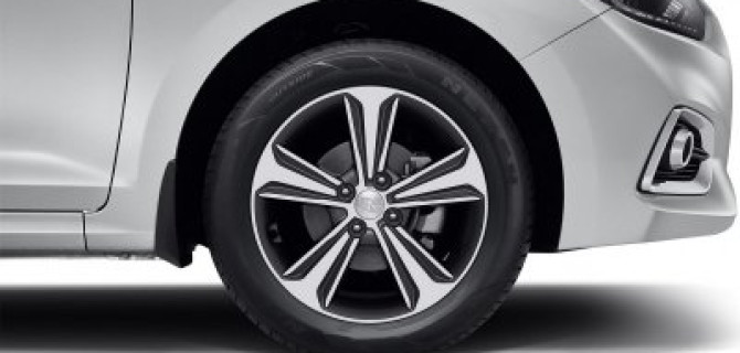 INCHCAPE HYUNDAI – шиномонтаж в подарок!