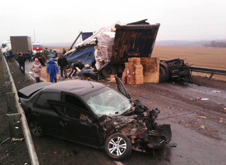 Два человека погибли в массовом ДТП в Удмуртии (2)