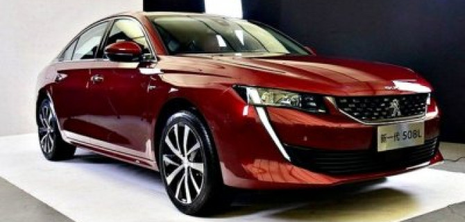 Peugeot показал новую версию своего флагманского седана