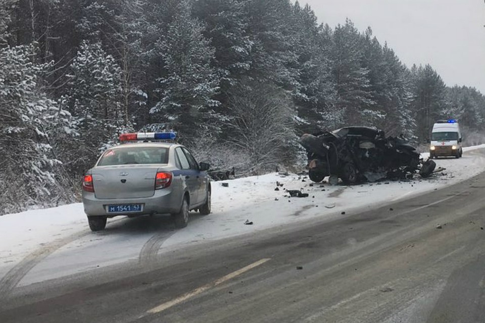 В Кировской области произошло ДТП с погибшими (4)