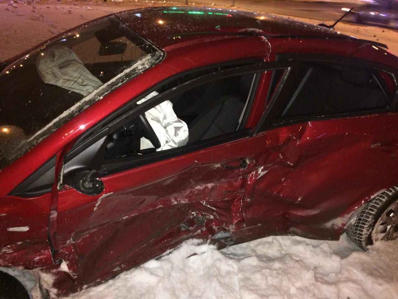 В Набережных Челнах после ДТП 16-летняя девушка впала в кому (2)