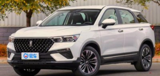 FAW выкатил на испытания новый кроссовер