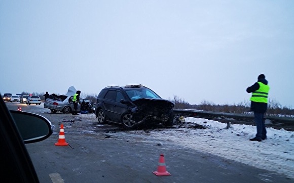 Два человека погибли в ДТП на подъезде к Сургуту