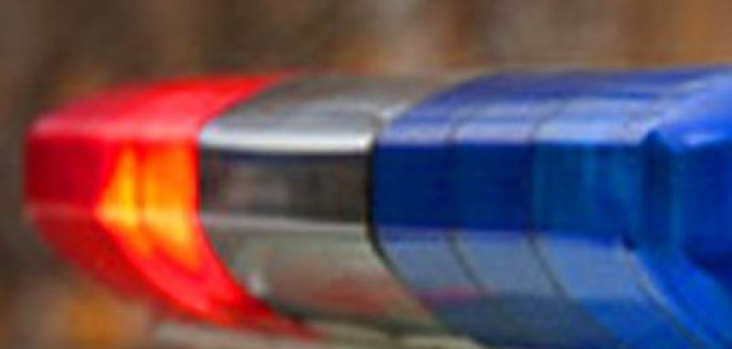 В Крыму иномарка врезалась в дерево – погибли четыре человека