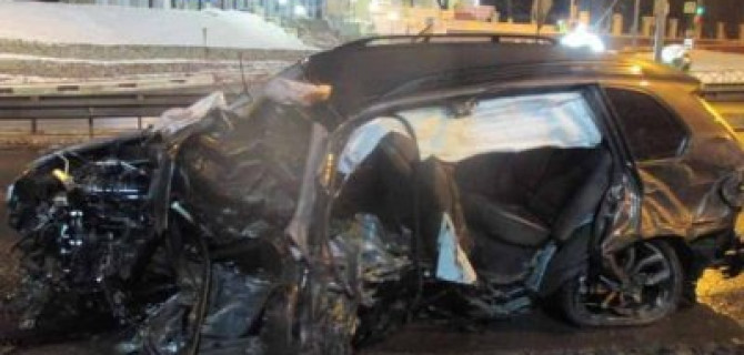 В Ярославле в ДТП погиб водитель иномарки