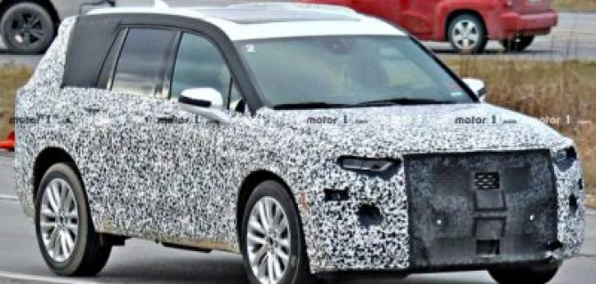 Папарацци тщательно рассмотрели новый кроссовер Cadillac XT6