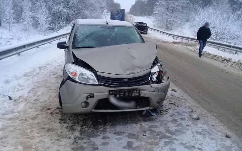 Водитель пострадал в ДТП в Стародубском районе