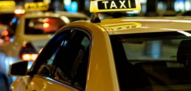 Госдума запретит иностранцам работать в такси