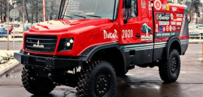 «МАЗ» представил новый раллийный грузовик