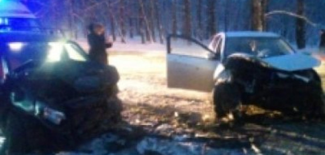 Три человека пострадали в ДТП на Гагарина в Ярославле