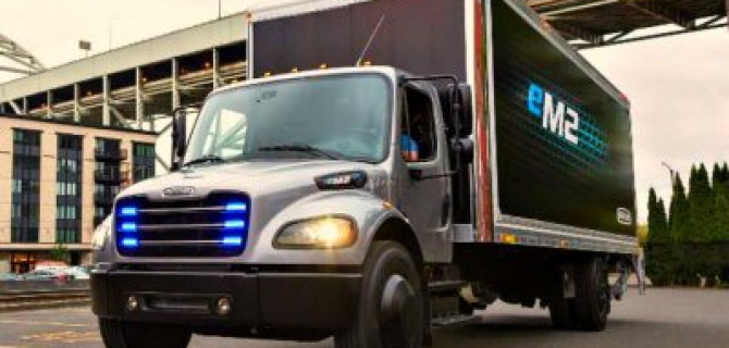 В США начата эксплуатация электрогрузовиков Freightliner