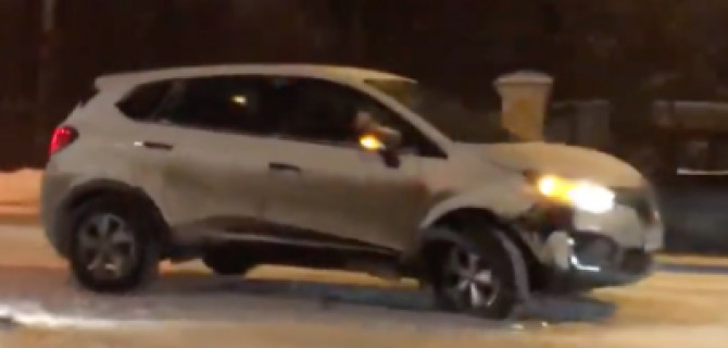 ДТП перекрыло путь трамваям на проспекте Энгельса в Санкт-Петербурге