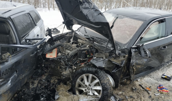 Три человека пострадали в массовом ДТП под Воронежем