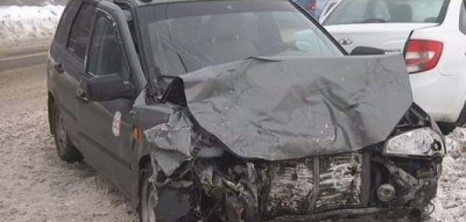 Трое взрослых и ребенок пострадали в ДТП в Тольятти