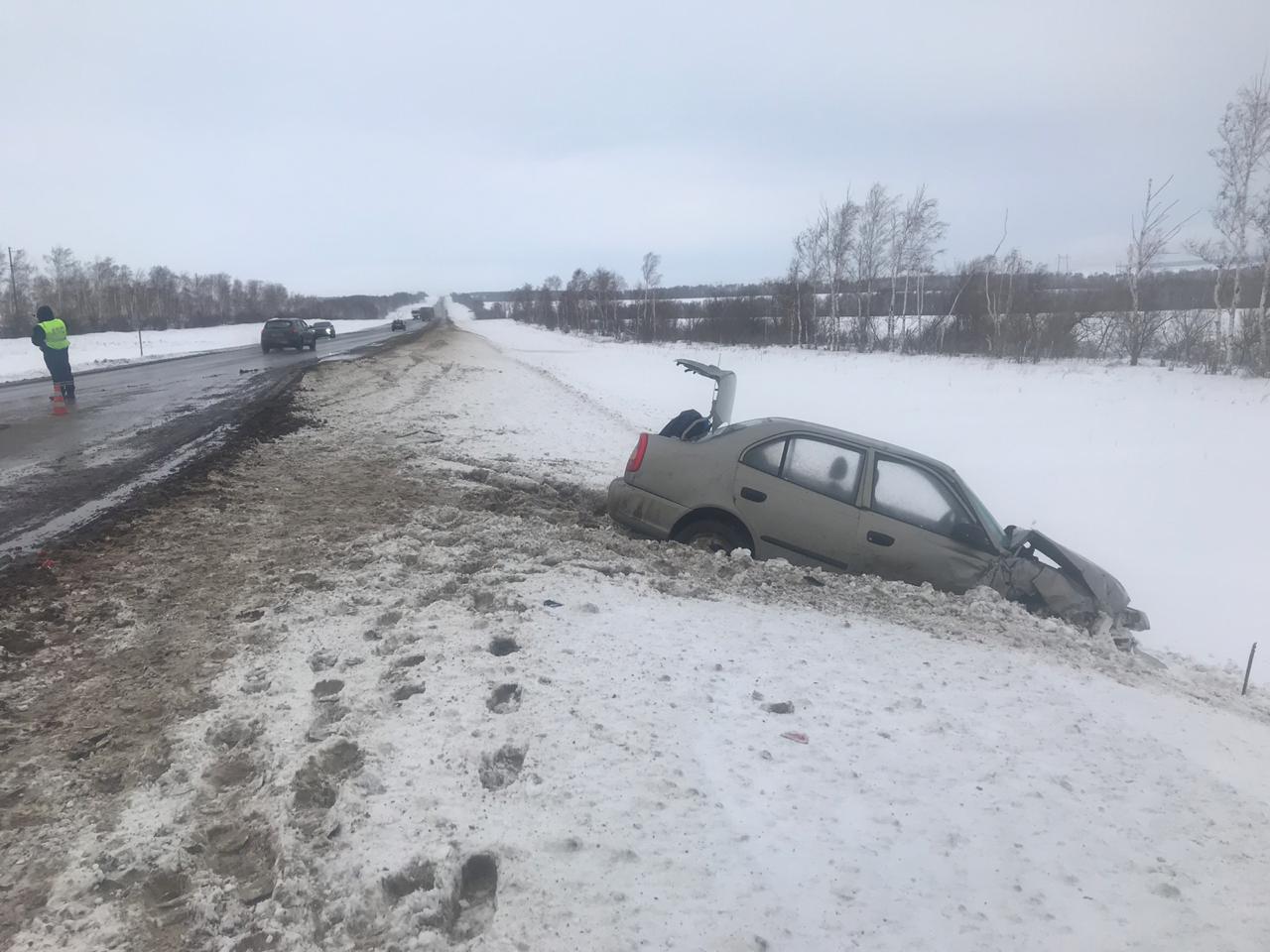 В ДТП с «Окой» под Самарой погиб человек (3)