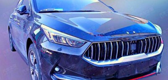 Седан KIA Cerato получил новый дизайн