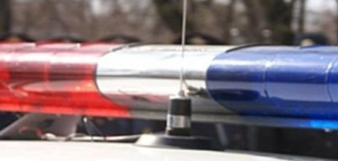 В Великом Новгороде водитель сбил пешехода на переходе и скрылся