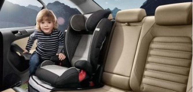 Защитите   вашего  ребенка  в  поездке  вместе  с  детскими  креслами Volkswagen