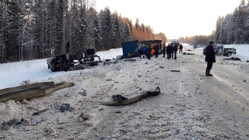 Два человека погибли в ДТП под Вельском (2)