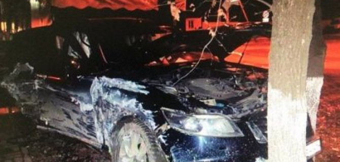 В Краснодаре водитель иномарки сбежал с места ДТП, бросив раненых пассажирок