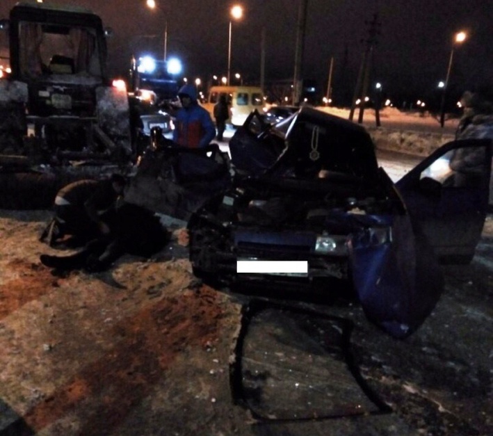 В Тольятти в ДТП с трактором погибла девушка