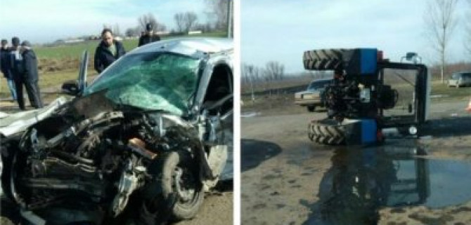 ДТП с участием трактора и "Весты" случилось в Агрономе