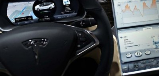 В Швеции могут запретить продажи Tesla - боятся самостоятельных обновлений ПО 