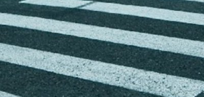 В Краснодаре иномарка сбила женщину на переходе