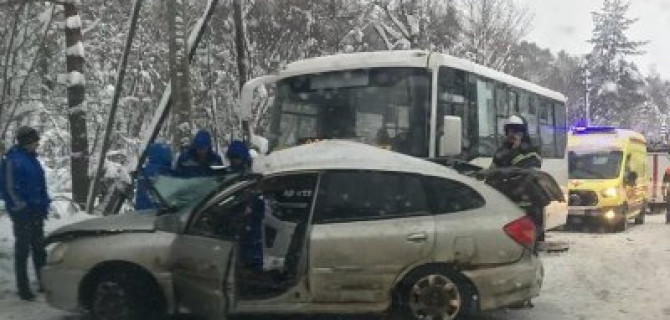 В ДТП в Курортном районе Петербурга погиб человек