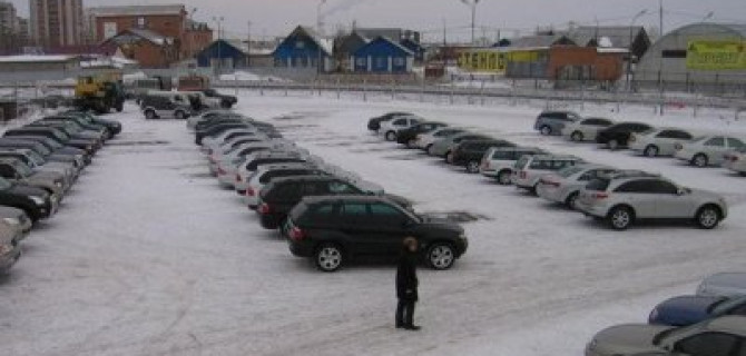 В России стали покупать больше подержанных машин, а в Москве — меньше