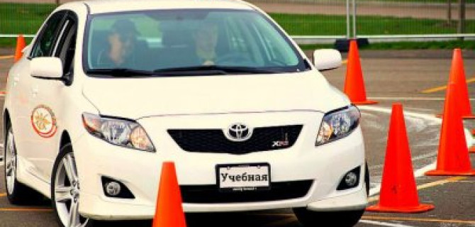 За руль — со школьной скамьи?