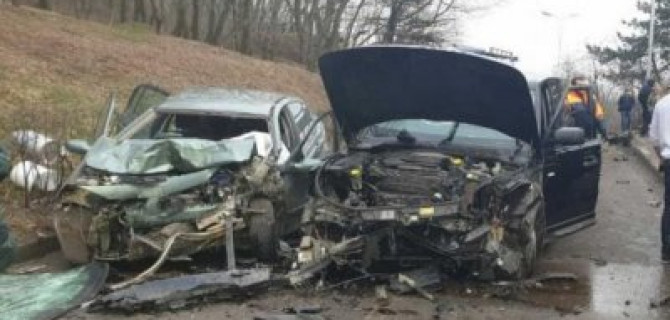 Водитель иномарки погиб в ДТП в Пятигорске