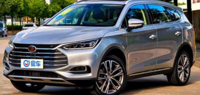 Китайский кроссовер BYD Tang получил электропривод