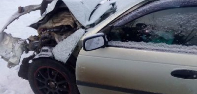 Водитель «Приоры» погиб в ДТП в Томской области