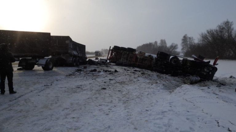Два человека погибли в тройном ДТП в Тамбовской области (2)