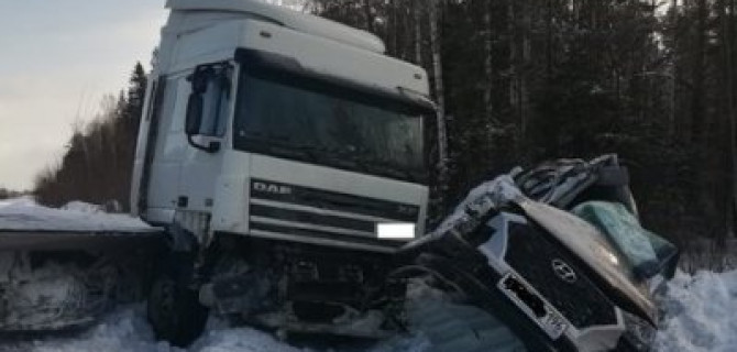 В ДТП с фурой под Качканаром погиб человек