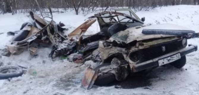 Два человека погибли в лобовом ДТП в Лысковском районе