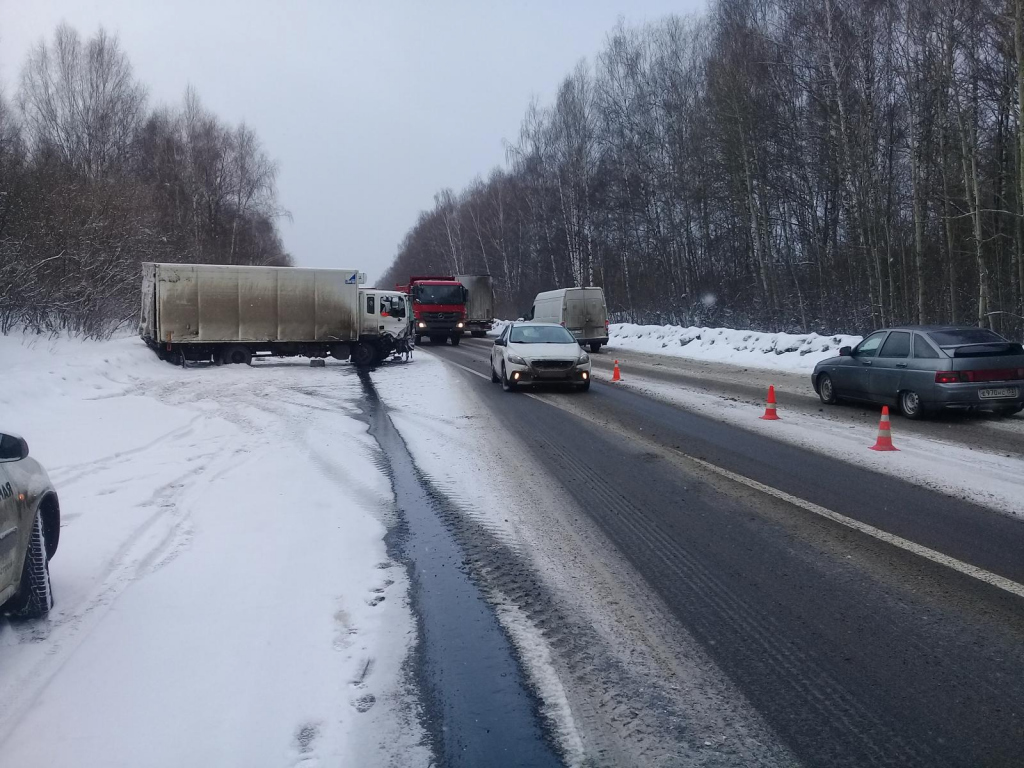 Два человека погибли в лобовом ДТП в Лысковском районе (1)