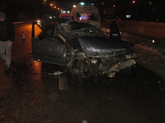 Три человека пострадали в ДТП с фурой в Тульской области