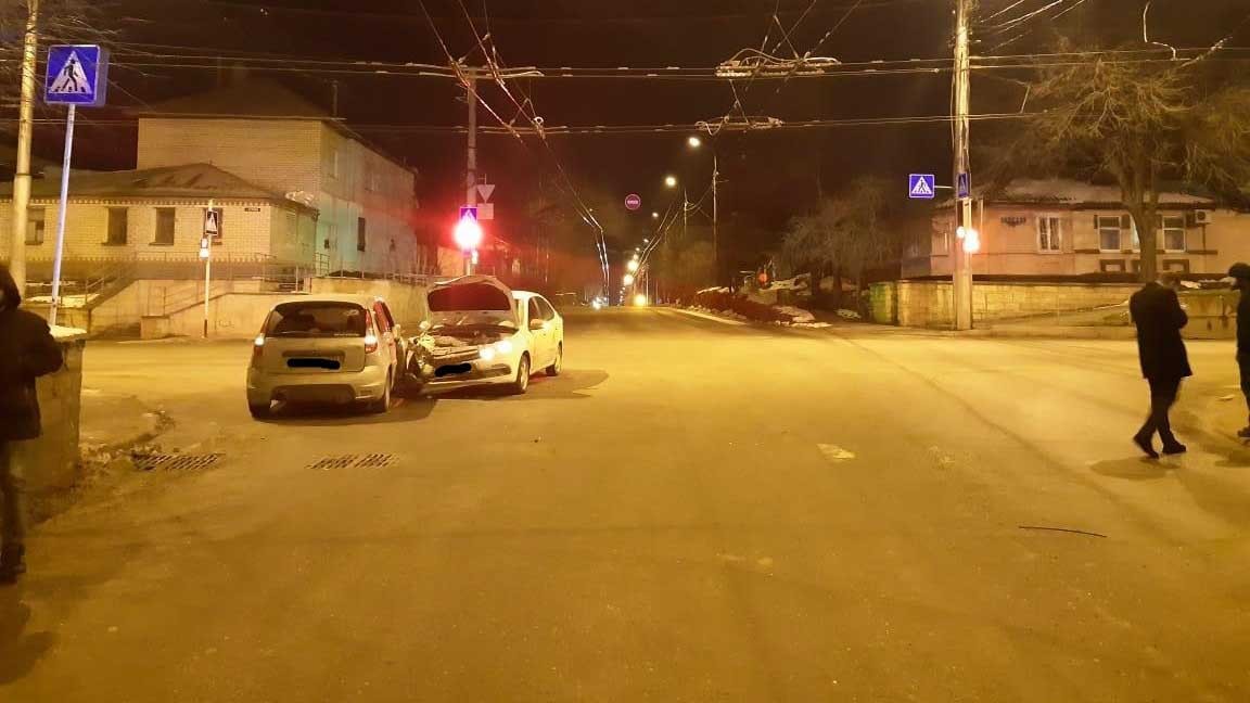 13-летняя девочка пострадала в ДТП в Ставрополе