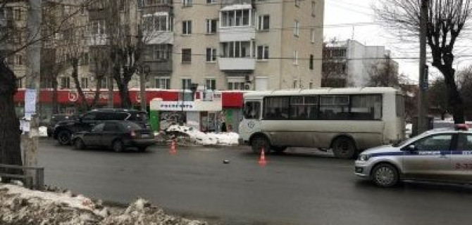 В Екатеринбурге сбили девочку
