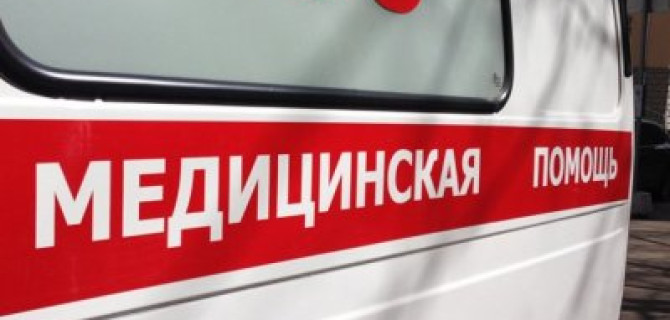 В центре Саратова автобус сбил девушку