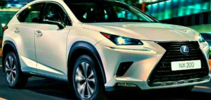 В Россию привезли новые «Лексусы»