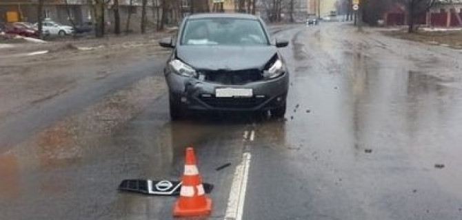 В ДТП в Твери пострадали женщина и ребенок