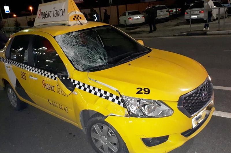 В Сочи два автомобиля насмерть сбили 16-летнюю девушку (1)