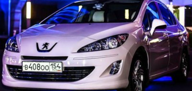В России подорожал седан Peugeot 408