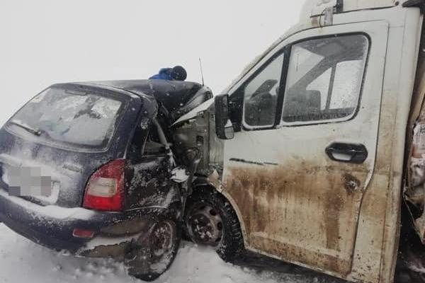 Водитель «Калины» погиб в ДТП в Башкирии (1)