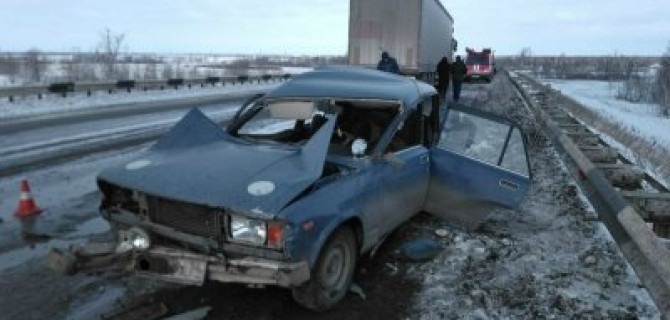 Мужчина и женщина погибли в ДТП в Челябинской области